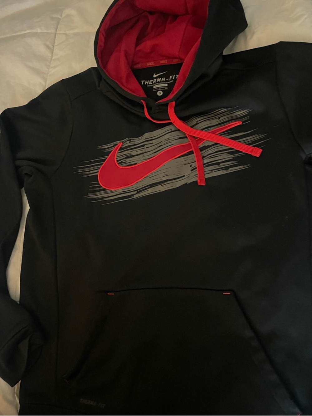 Nike Black Hoodie with Red Accents Size-Small Like New!